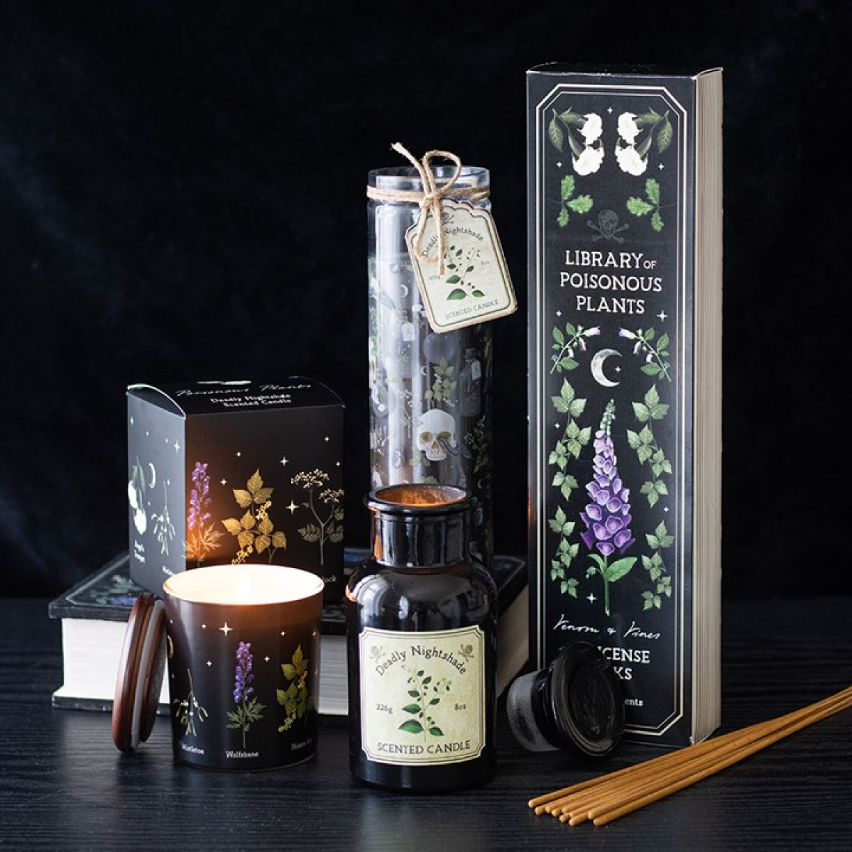 Deadly Nightshade Scented Candle – Poisonous Plants Collection