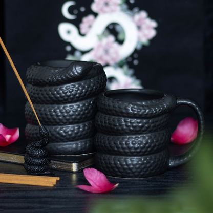 Black Snake Ceramic Mug – 500ml, Mystical Serpent Design