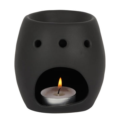 Black Skull Oil Burner – Matt Ceramic Aroma & Wax Melt Burner for Gothic Home Décor