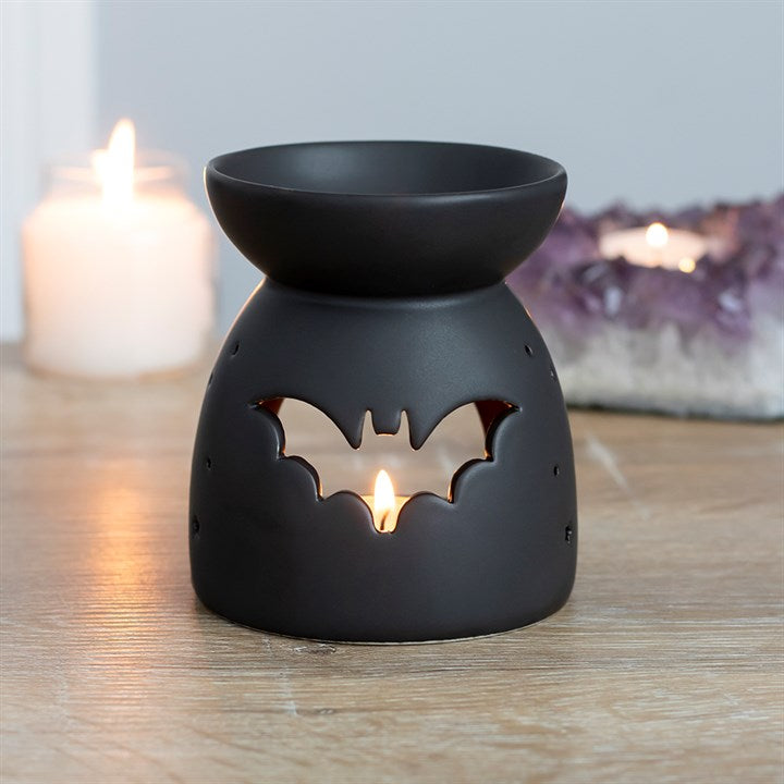 Black Bat Oil Burner – Matte Ceramic Aroma & Wax Melt Burner for Gothic & Ritual Décor