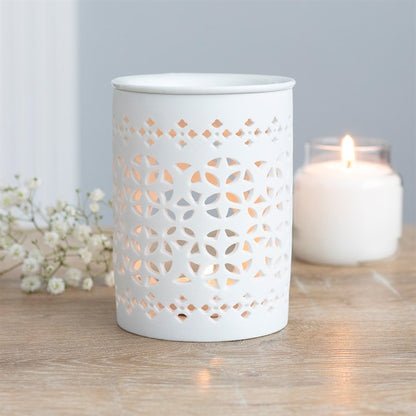 White Cut-Out Oil Burner – Matte Ceramic Aroma & Wax Melt Burner for Elegant Home Fragrance