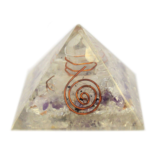 Medium Orgonite Pyramid – 55mm Gemchips & Copper