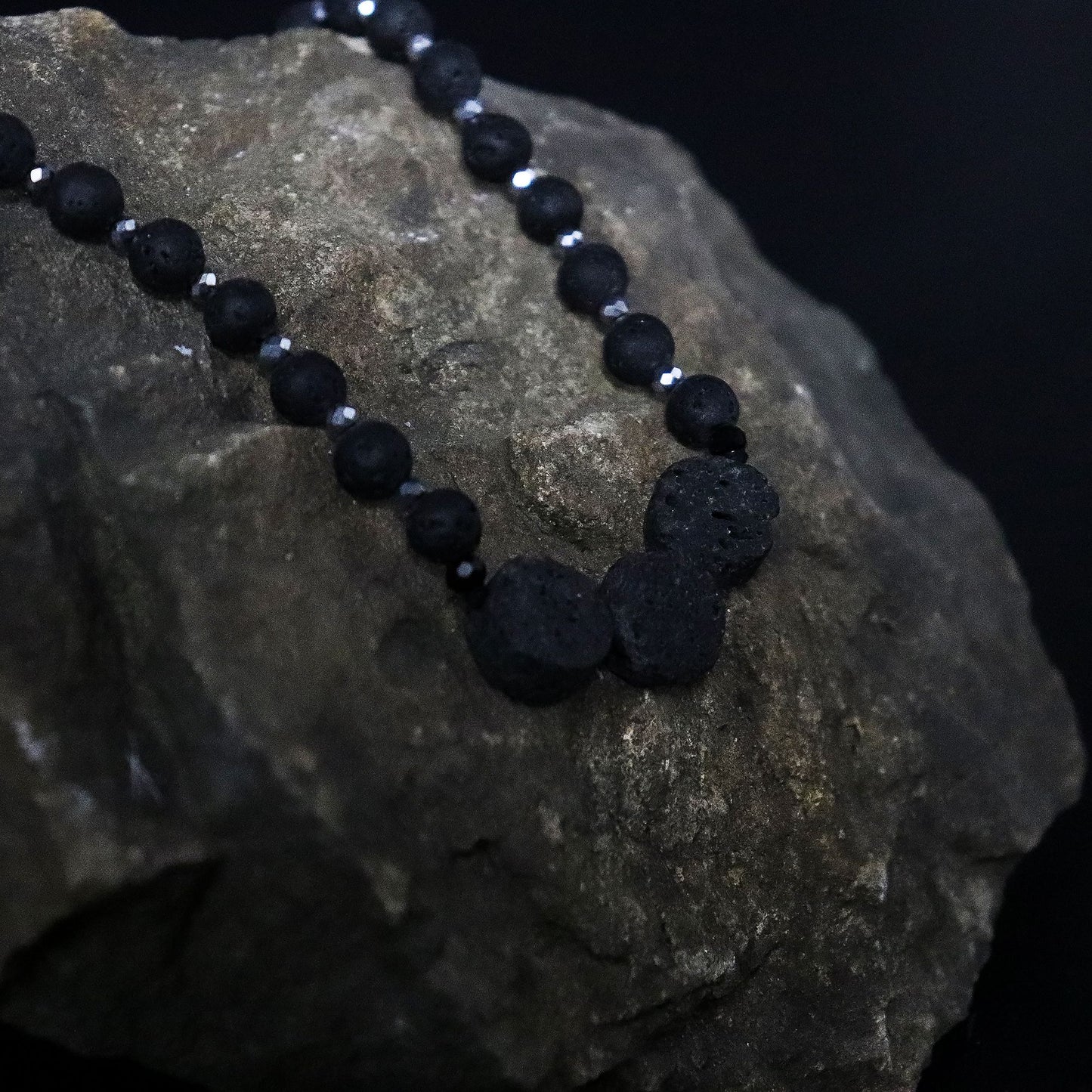 Earthfire Necklace – Connection to Nature & Grounding Energy