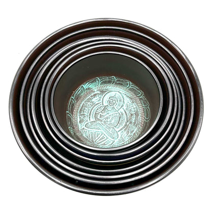 Large Chakra Singing Bowl Set (7 Pieces, 19.5–35cm) – Handcrafted Brass Sound Bowl Collection