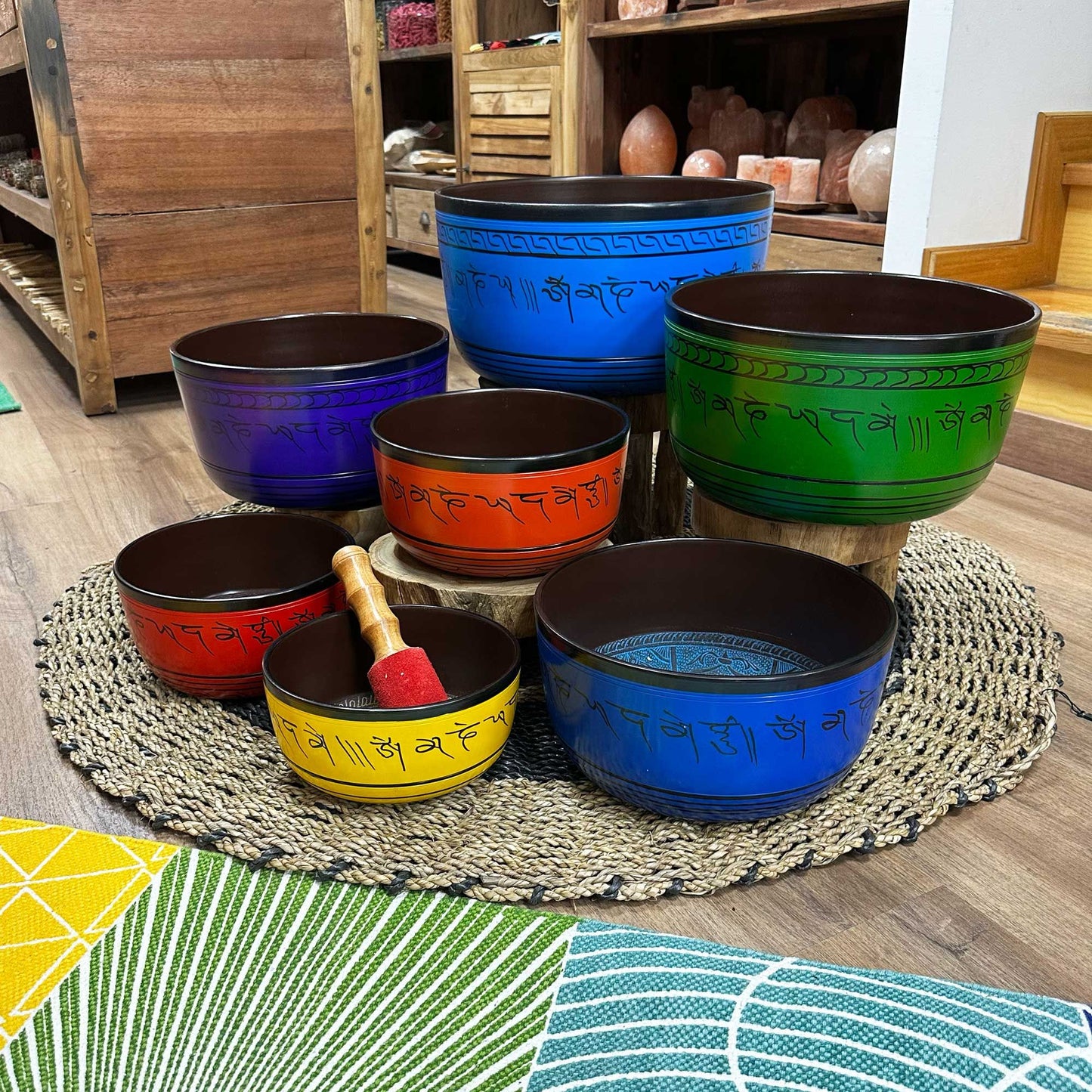 Large Chakra Singing Bowl Set (7 Pieces, 19.5–35cm) – Handcrafted Brass Sound Bowl Collection