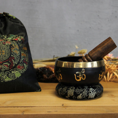 Yoga Om Singing Bowl Set – 679Hz Sound Healing with Mallet, Ring Pillow & Case